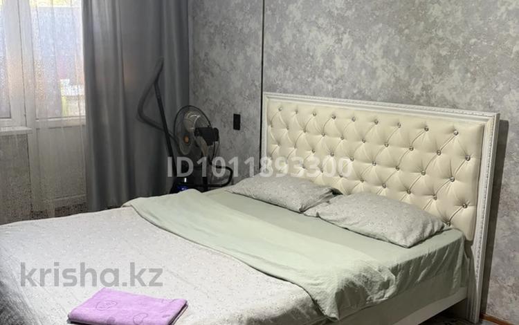 1-комнатная квартира · 32 м² · 1/5 этаж, 4 микрорайон 16 за 10 000 ₸ в Конаеве — фото 2
