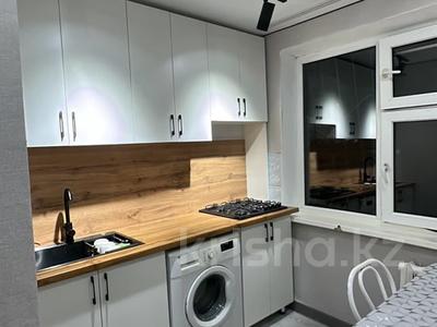 2-бөлмелі пәтер · 47.3 м² · 1/5 қабат, Талас ш/а 26, бағасы: 200 000 ₸ в Таразе, мкр Талас