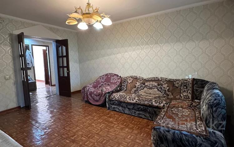 3-бөлмелі пәтер · 76.1 м² · 2/5 қабат, Иртышская 17 Б, бағасы: 27.7 млн ₸ в Семее — фото 3