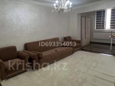 2-комнатная квартира, 59 м², 4/4 этаж помесячно, Майлыкожа 21 за 170 000 〒 в Шымкенте, Аль-Фарабийский р-н