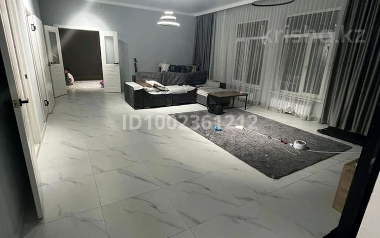 Жеке үй · 6 бөлме · 250 м² · 10 сот., Жобалама 1, бағасы: 29 млн ₸ в Шалкар — фото 25