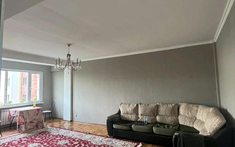 2-бөлмелі пәтер · 80 м² · 4/8 қабат, Микрорайон Алтын ауыл 22, бағасы: 250 000 ₸ в Каскелене — фото 2