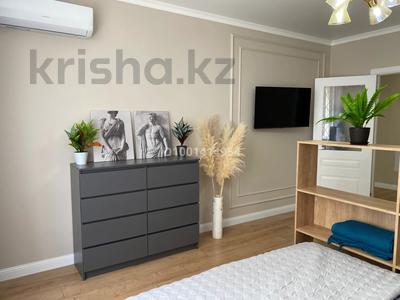 1-бөлмелі пәтер · 50 м² · 4 қабат, Егизбаева 3, 5 — Каныша Сатпаева, бағасы: 25 000 〒 в Алматы, Бостандыкский р-н