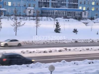 1-комнатная квартира · 35 м² · 3/10 этаж, Казбекби за 8 000 ₸ в Усть-Каменогорске