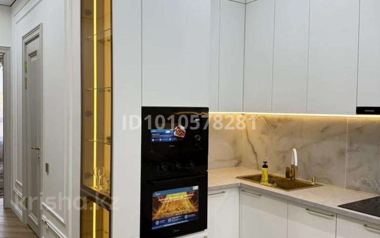 2-бөлмелі пәтер · 55 м² · 13/16 қабат, Байдибек би — Байдыбек би шымкент сити мол, бағасы: 320 000 〒 в Шымкенте, Абайский р-н — фото 2