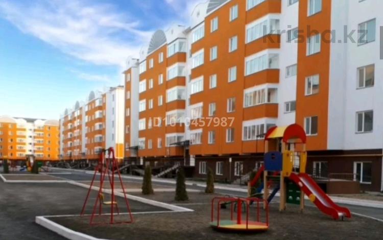 2-бөлмелі пәтер · 72 м² · 5/5 қабат, Нұрсая ш/а., Нұрсая, Тұлпар-2, бағасы: 180 000 ₸ в Атырау, мкр Нурсая — фото 2