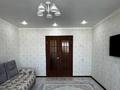 3-комнатная квартира · 60 м² · 6/9 этаж, Майкудук, 11а микрорайон за 16 млн ₸ в Караганде, Алихана Бокейханова р-н — фото 2