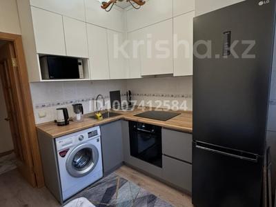 1-комнатная квартира · 40 м² · 5/9 этаж, мкр Самал-2 — Альфараби Мендыкулова за 350 000 ₸ в Алматы, Медеуский р-н