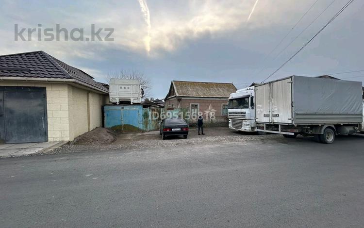 Отдельный дом · 7 комнат · 150 м² · 6.8 сот., Барбюса 1 — 15 микр. Школа Абая 26.Ваенторг золотой квадрат за 25 млн 〒 в Таразе — фото 8