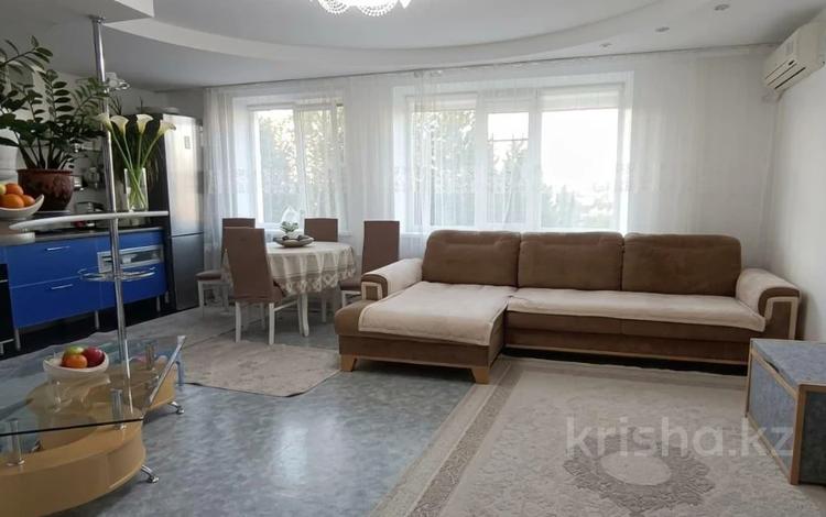 3-бөлмелі пәтер · 63.3 м² · 9/10 қабат, набережная 11, бағасы: 36 млн ₸ в Павлодаре — фото 2
