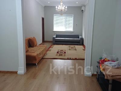 Отдельный дом · 5 комнат · 160 м², Самал за 600 000 〒 в Атырау