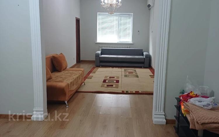 Отдельный дом · 5 комнат · 160 м², Самал за 600 000 ₸ в Атырау — фото 6
