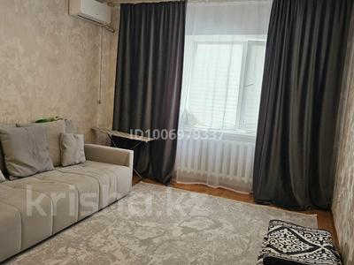 1-комнатная квартира · 40.8 м² · 1/5 этаж, мкр Кадыра Мырза-Али за 16.5 млн ₸ в Уральске