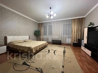 1-комнатная квартира, 45 м², 14/23 этаж посуточно, Петрова 10 за 12 000 〒 в Астане, Алматы р-н