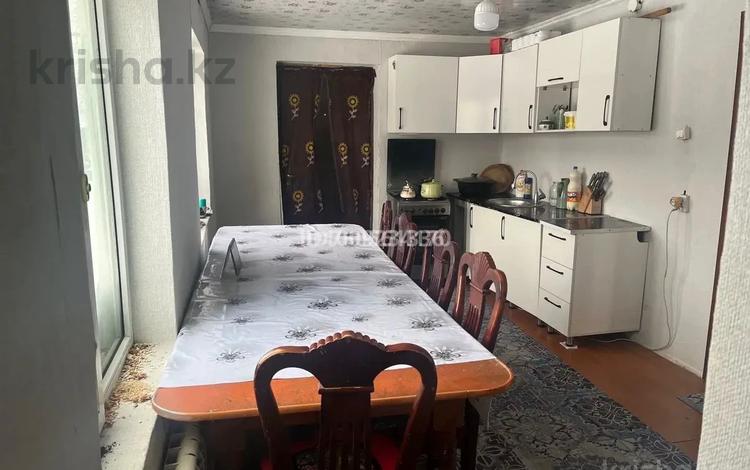 Отдельный дом · 3 комнаты · 105 м² · 8 сот., Төле би 2 за 35 млн ₸ в Туздыбастау (Калинино) — фото 26