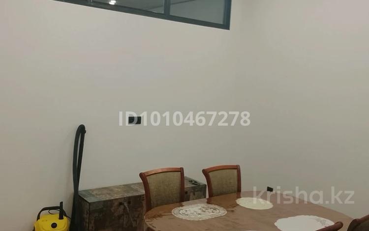 2-бөлмелі пәтер · 55 м² · 12/13 қабат, Райымбека 348/1, бағасы: 15 000 ₸ в Алматы, Ауэзовский р-н — фото 9