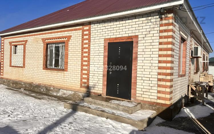 Жеке үй • 5 бөлмелер • 200 м² • 10 сот., мкр Кара депо, Терен Узек, бағасы: 50 млн 〒 в Атырау, мкр Кара депо — фото 2