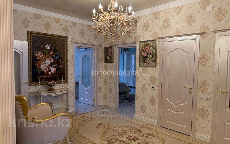 4-комнатная квартира · 170 м² · 1/6 этаж, мкр Мирас 128/3 — Аскарова за 150 млн ₸ в Алматы, Бостандыкский р-н — фото 8