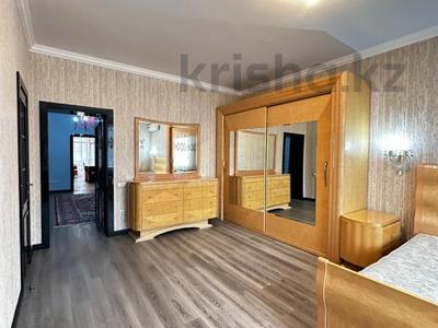 5-бөлмелі пәтер · 160 м² · 4/15 қабат, Зенкова 59, бағасы: 200 млн ₸ в Алматы, Медеуский р-н