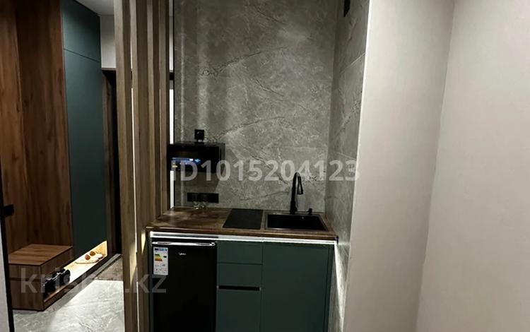 2-комнатная квартира · 47 м² · 8/18 этаж, мкр Юго-Восток, Ашимова 7/1 за 25 000 ₸ в Караганде, Казыбек би р-н — фото 2