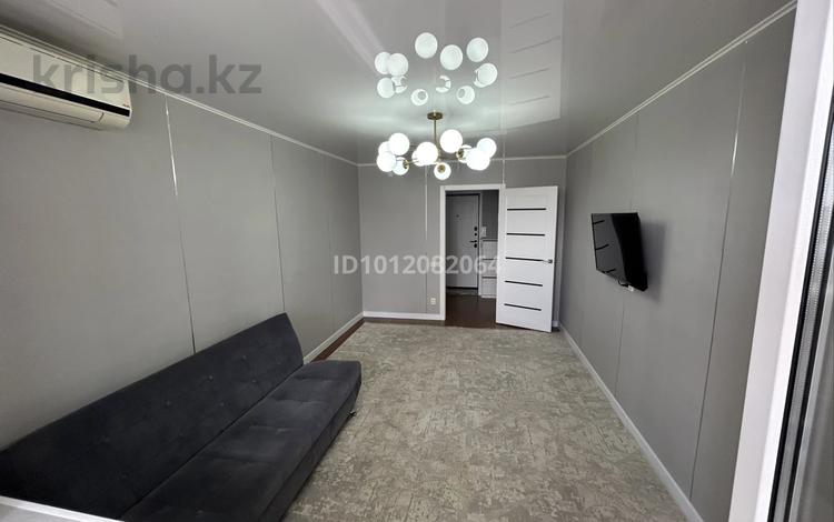 2-бөлмелі пәтер · 60 м² · 10/10 қабат, мкр Кунаева 60, бағасы: 25.5 млн ₸ в Уральске — фото 2