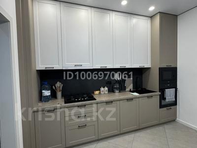 2-комнатная квартира · 50 м² · 5/9 этаж, Самал 82/6 — Коняхина за 350 000 〒 в Уральске