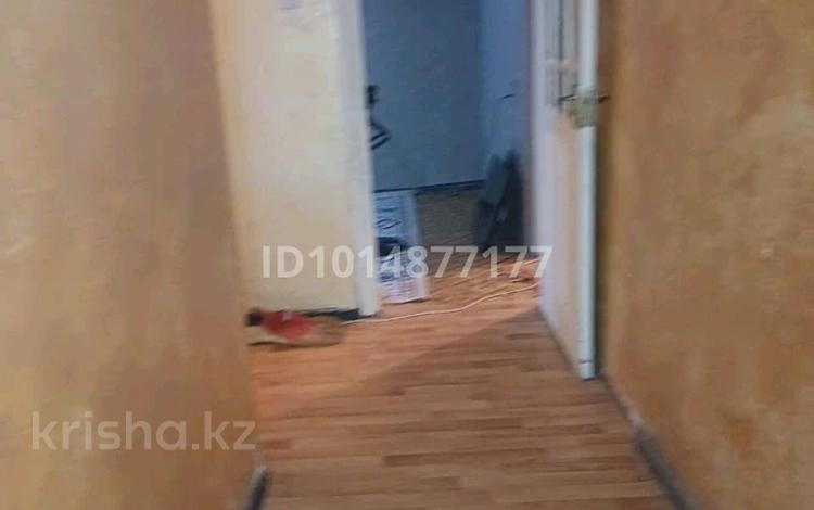 3-комнатная квартира · 60 м² · 4/5 этаж, 17-й микрорайон 20 за 150 000 ₸ в Шымкенте, Аль-Фарабийский р-н — фото 2