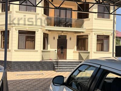 Жеке үй · 8 бөлме · 300 м² · 7 жүзд., Айманова, бағасы: 160 млн ₸ в 