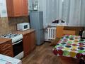 1-комнатная квартира, 45 м², 3/5 этаж по часам, улица Садуакасова 48 за 1 000 〒 в Кокшетау — фото 2