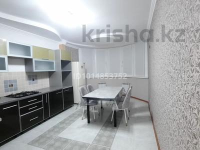2-бөлмелі пәтер · 76 м² · 6/9 қабат, Жарбосынова 71, бағасы: 29 млн ₸ в Атырау