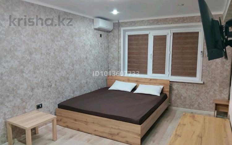 1-комнатная квартира · 30 м² · 1/5 этаж, Алимжанова 4 за 15 000 ₸ в Балхаше — фото 2
