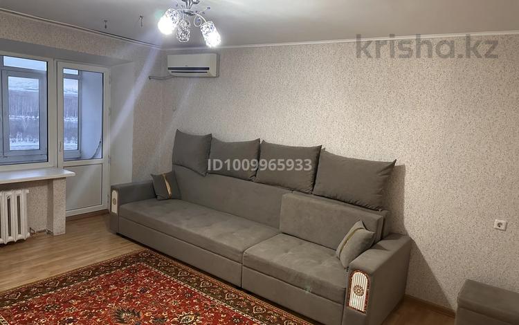 2-бөлмелі пәтер · 45 м² · 10/10 қабат, Набережная славского 22, бағасы: 190 000 ₸ в Усть-Каменогорске, Ульбинский — фото 2