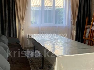 Жеке үй · 3 бөлме · 150 м², Четвертая 62 — Район Пристани, бағасы: 40 000 〒 в Усть-Каменогорске