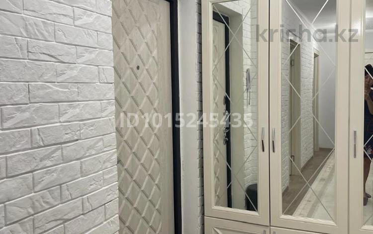 3-комнатная квартира · 70 м² · 3/11 этаж, Р.Кошкарбаева 50/1 — Жумабаева, Азербаева за 39.5 млн ₸ в Астане, Сарайшык р-н — фото 2