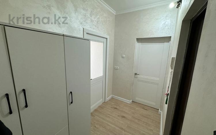 1-комнатная квартира · 41 м² · 4/9 этаж, мкр Аксай-4 за 30.5 млн ₸ в Алматы, Ауэзовский р-н — фото 2