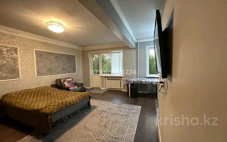 1-комнатная квартира · 30 м² · 4/5 этаж, Мызы 31 за 11 000 ₸ в Усть-Каменогорске — фото 6