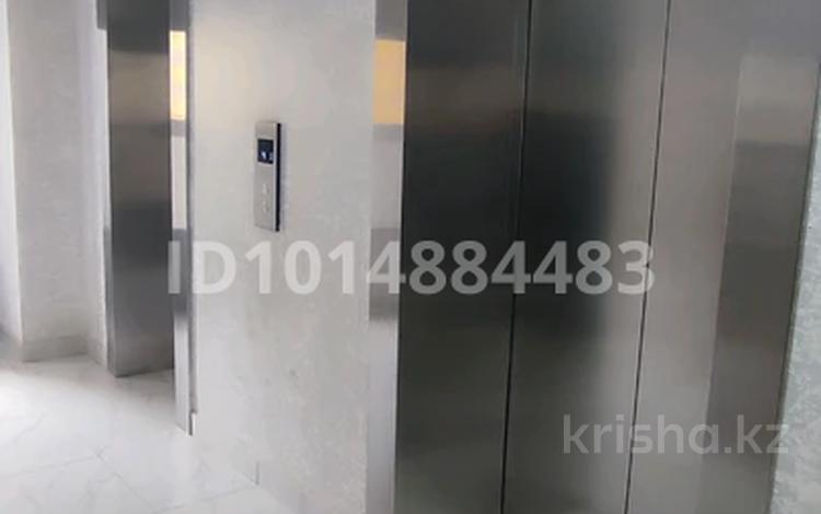 1-комнатная квартира · 40 м² · 4/12 этаж, Ч.Айтматова 1/2 — Бейсековой за 30 млн ₸ в Астане, Есильский р-н — фото 2
