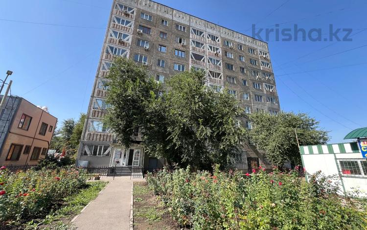 2-комнатная квартира, 58 м², 4/9 этаж, мкр Тастак-1 — Толе Би за 40 млн 〒 в Алматы, Ауэзовский р-н — фото 2