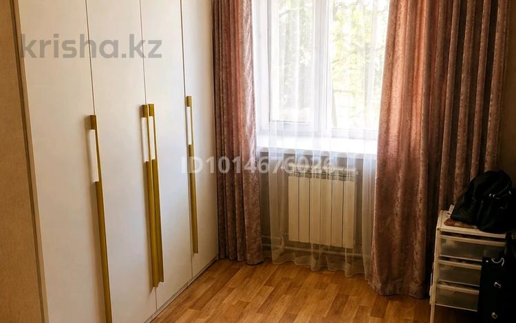3 комнаты · 45 м² · 3/5 этаж, Майкудук, Майкудук, 11-й квартал — Магнитка за 20 000 ₸ в Караганде, Алихана Бокейханова р-н — фото 2