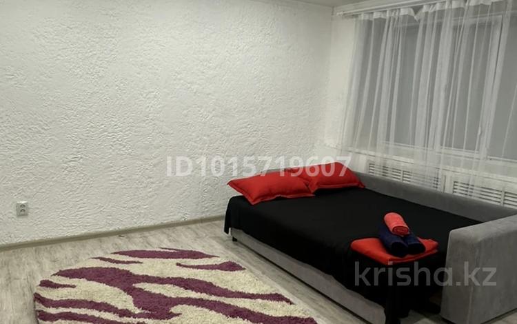 1-бөлмелі пәтер · 30 м² · 1/5 қабат, Муткенова 56, бағасы: 10 000 ₸ в Павлодаре — фото 2
