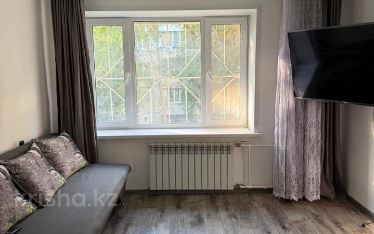 2-бөлмелі пәтер · 50 м² · 2/5 қабат, 4 мкр, бағасы: 18 млн ₸ в Уральске — фото 2