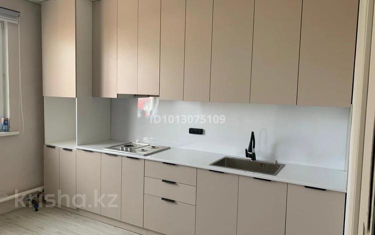 Отдельный дом · 3 комнаты · 74 м² · 4 сот., Бердибек Сокпакбаева 33 — Деркул микр Сарыарка Пдп2 за 17.5 млн ₸ в Уральске — фото 2