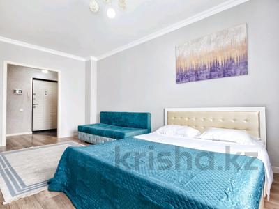 1-комнатная квартира · 45 м² · 11/12 этаж, Просп. Кабанбай батыра 40 за 11 000 ₸ в Астане, Есильский р-н