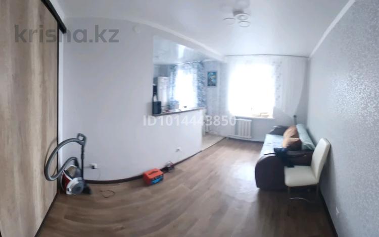 3-комнатная квартира · 56 м² · 7/9 этаж, 5 мкр 20 за 13.5 млн ₸ в Степногорске — фото 2