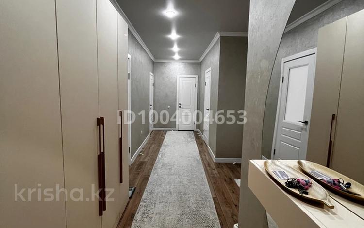 3-комнатная квартира · 103 м² · 9/10 этаж, Мкр.Авангард-2 за 39 млн ₸ в Атырау, мкр Авангард-2 — фото 2