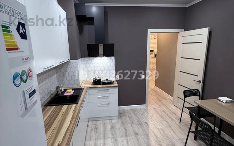 1-бөлмелі пәтер · 45 м² · 7/10 қабат, Каныша Сатпаева 57/2 — За Драм Театром, бағасы: 16 000 ₸ в Усть-Каменогорске — фото 14