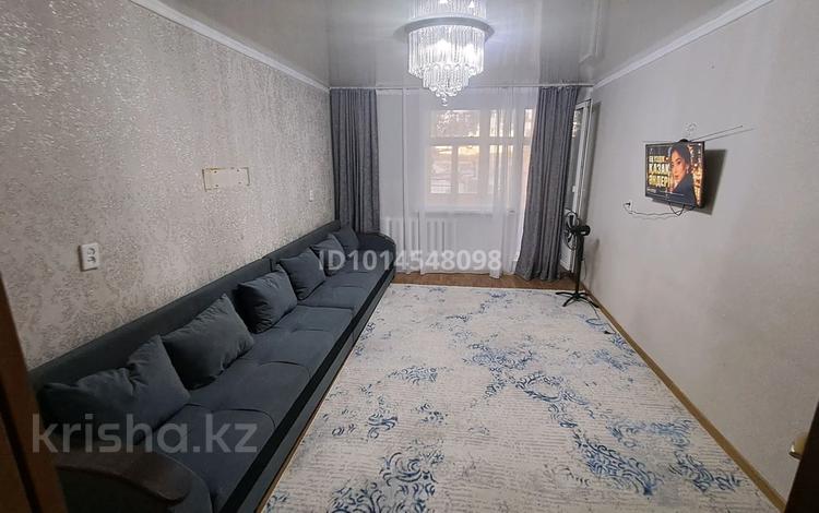 3-комнатная квартира · 65 м² · 3/10 этаж, Засядко 58 — Рынок,автовокзал,Остановки Жансая,агенство за 230 000 ₸ в Семее — фото 2