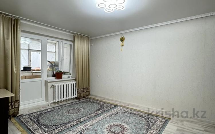 1-комнатная квартира, 38 м², 5/5 этаж, мкр. Зачаганск пгт, Мкр. жангир хана за 9.7 млн 〒 в Уральске, мкр. Зачаганск пгт — фото 2