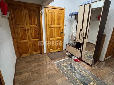 4-комнатная квартира · 82.5 м² · 4/5 этаж, 10 микрорайон 36 за 26.5 млн 〒 в Таразе