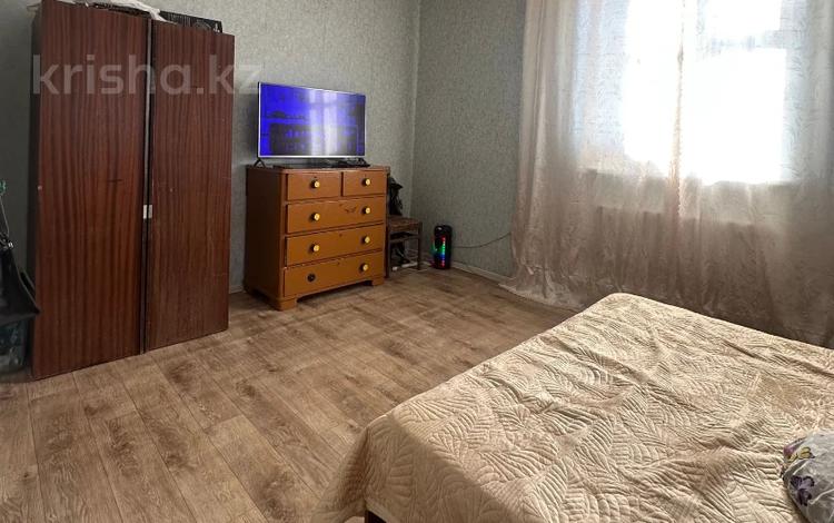 3-бөлмелі пәтер · 70 м² · 2/2 қабат, Павлодарская 11, бағасы: 10.5 млн ₸ в Экибастузе — фото 2